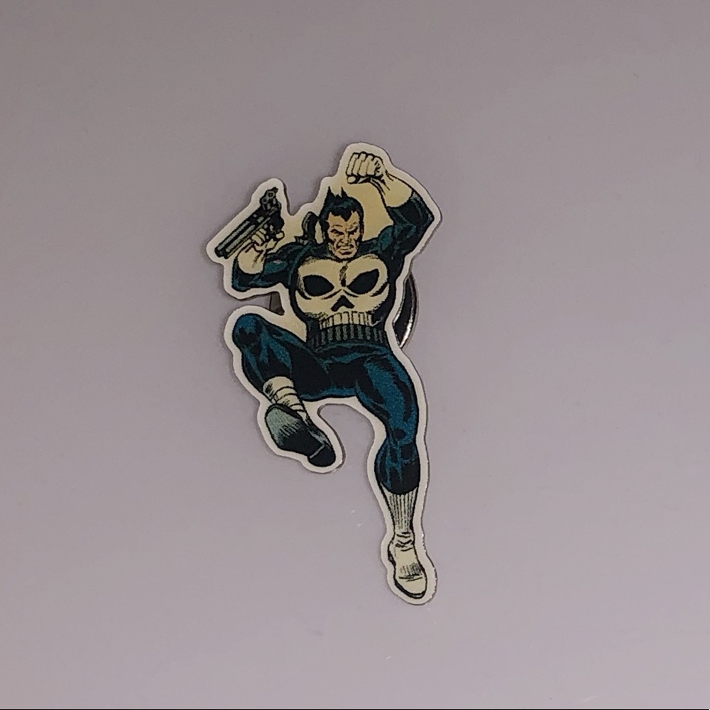 CCG Authentic Marvel Punisher Collectors Pin